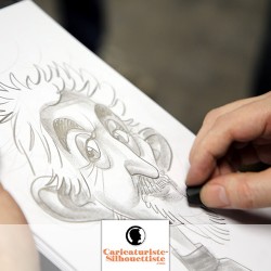 Caricaturiste de Montmartre